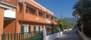 Alexandra's Apartments